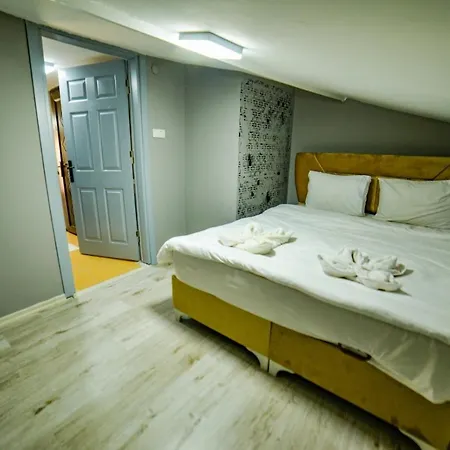 Bed & Breakfast Travel Istanbul